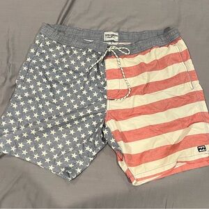 Billabong American Flag XL Laybacks
